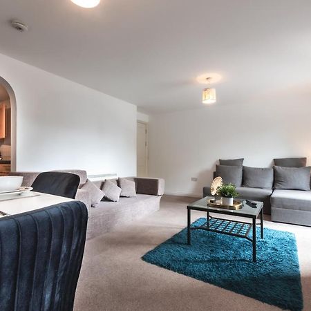 Best Price! Large Spacious 2 Bed Apartment - King Size Or Single Beds, Sofabeds, Smart Tvs, Free Parking Southampton Buitenkant foto